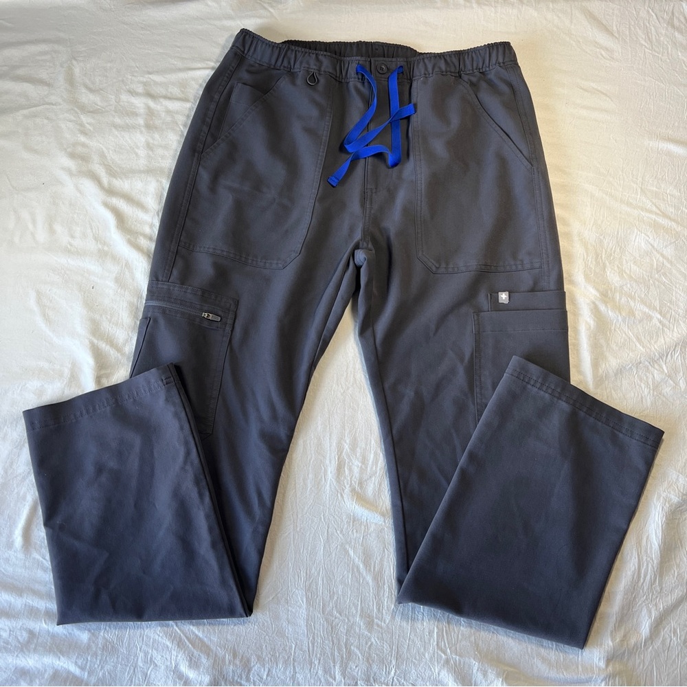 Figs Mens FIGS Cargo Scrub Pants Men's Size M Dark Grey PO 1576 TM3001 Medical